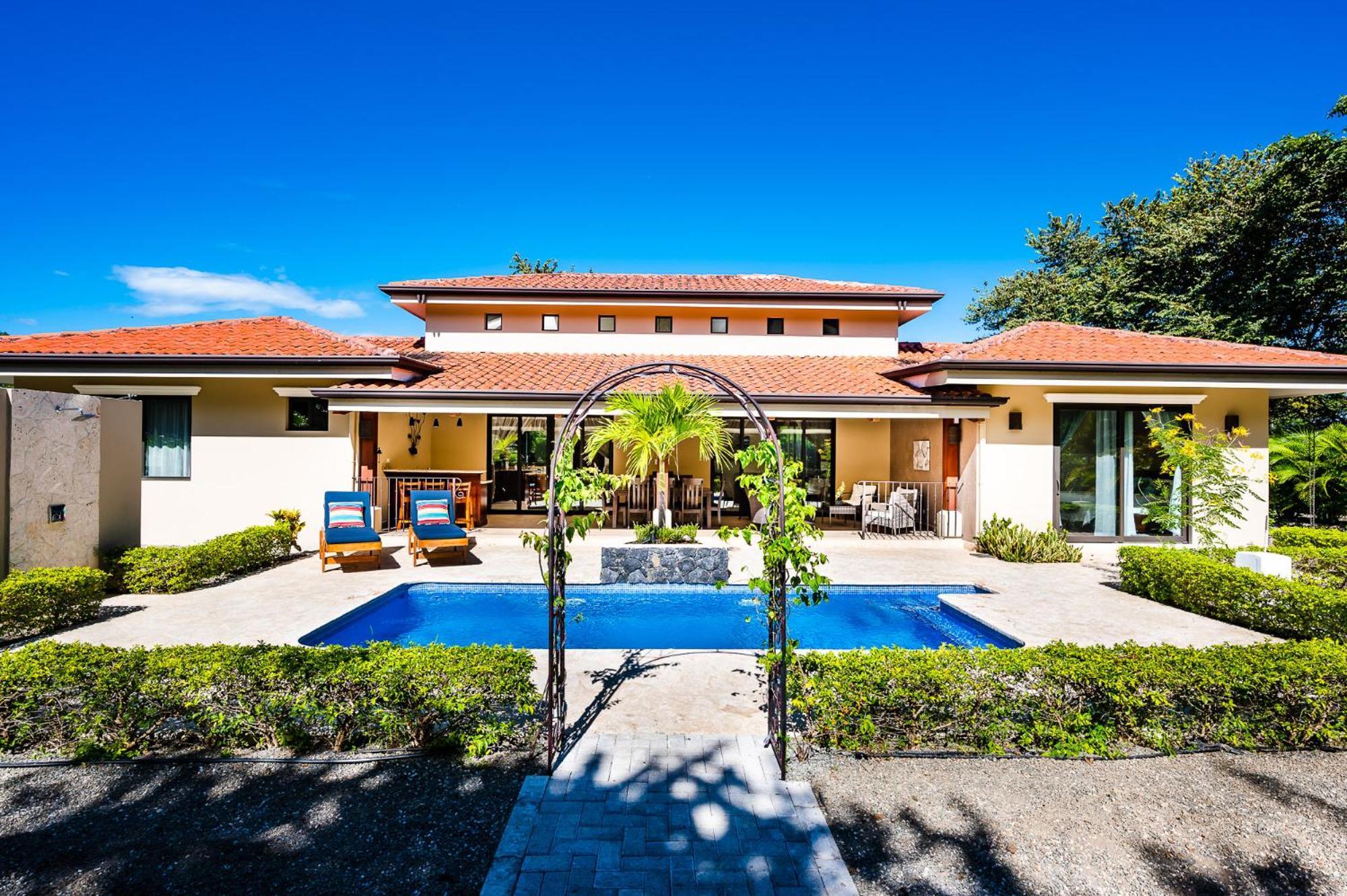 Luxury Vacation Rentals At Hacienda Pinilla Tamarindo Bilik gambar