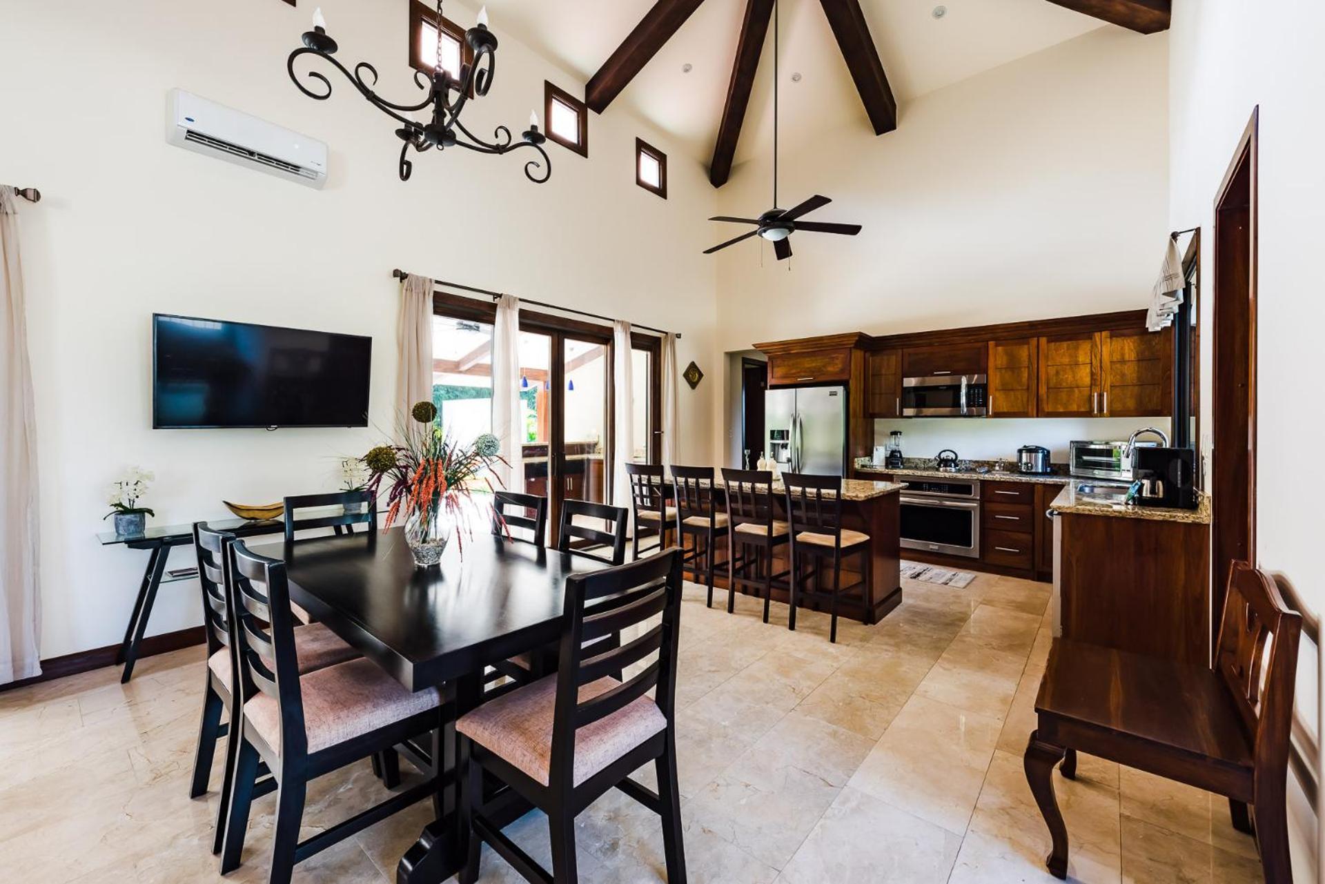 Luxury Vacation Rentals At Hacienda Pinilla Tamarindo Bilik gambar